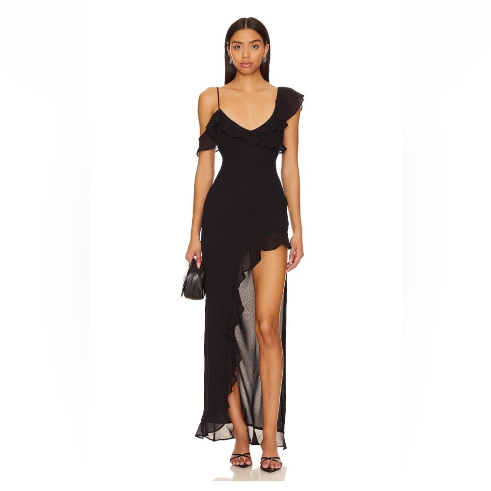 NWT Vacanza Maxi dress in Black